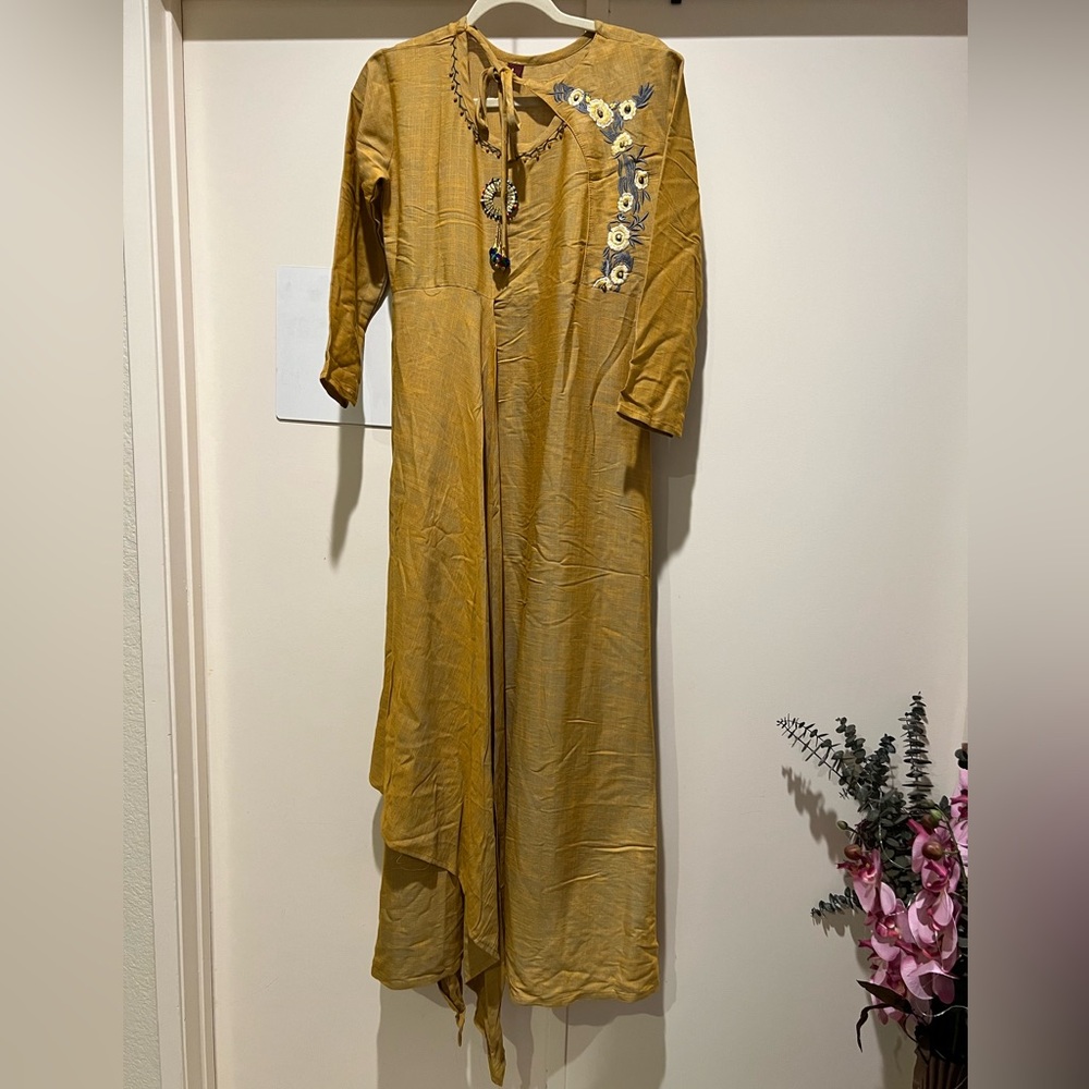 Yellow dress, long kurti in size L